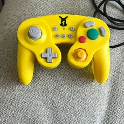 Nintendo Switch Pikachu Controller 