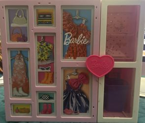Barbie Closet With Clothes