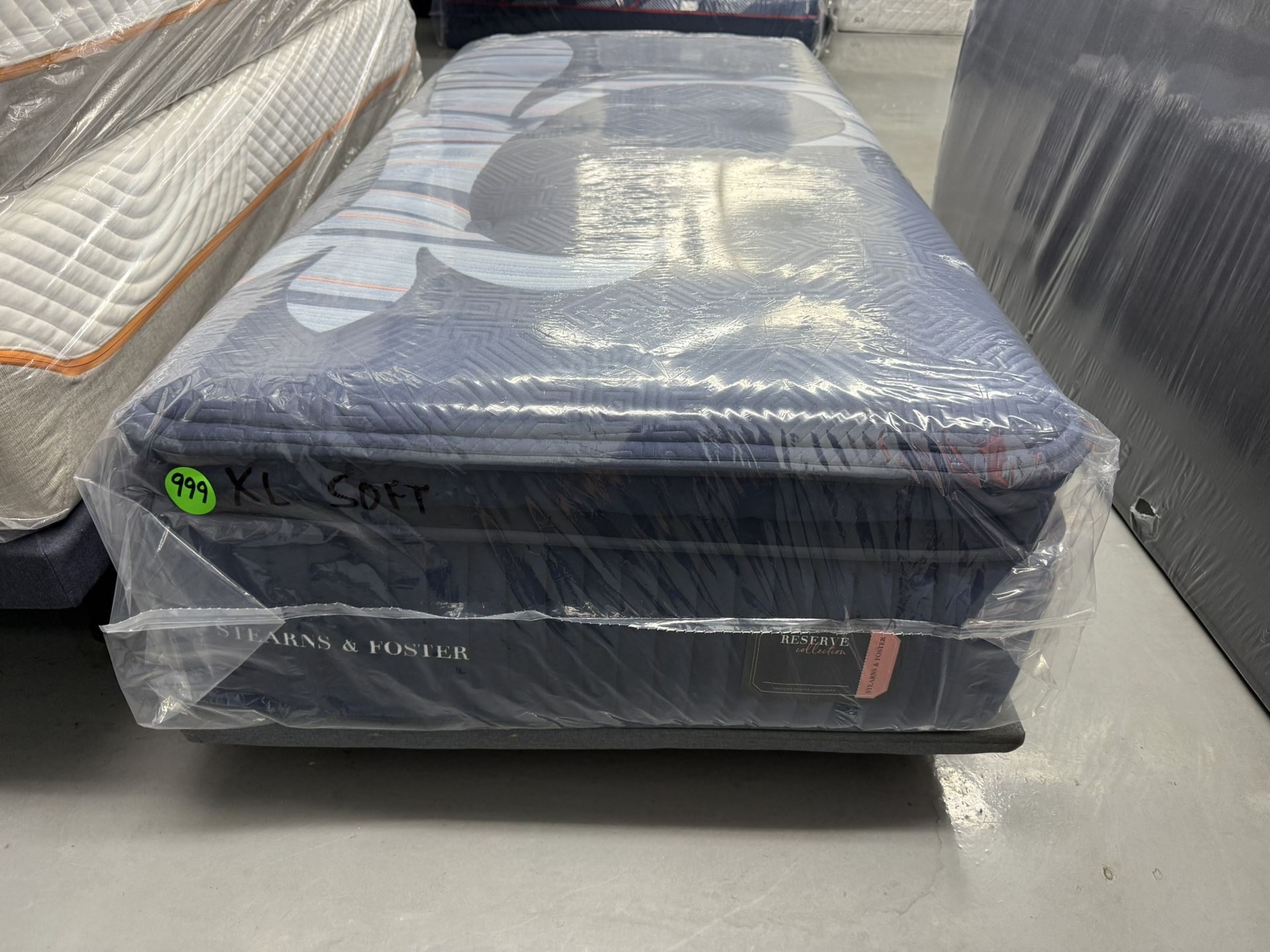 TWIN XL STEARNS & FOSTER RESERVE (SOFT) PILLOW TOP MATTRESS & BOX SPRING BED SET