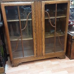 Vintage Art Deco Oak Display Case- Located In Shelton 