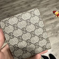 Designer Bee men’s wallet