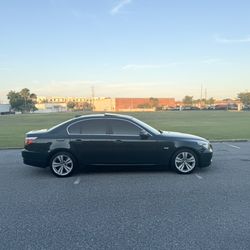 2010 BMW 528i