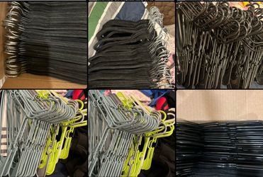 Lot 300 hangers- 95 black velvet hangers+130 black plastic hangers+ 75neon& green color hangers