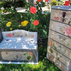 One Of A Kind Set Bee Themed Bench And Dresser