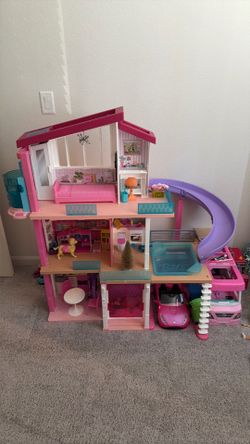 Barbie dream house