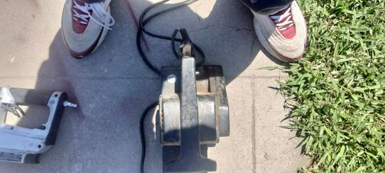 Belt sander