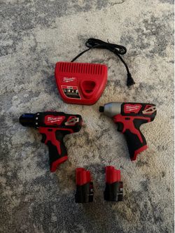 Milwaukee drill set
