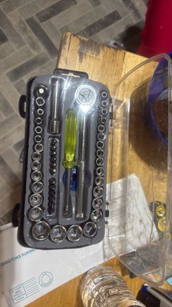 46 pieces tool sets new!