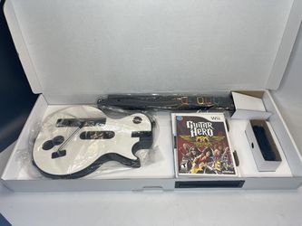 Wireless Guitar - XBOX 360 Guitar Hero ( no game ) in box ( tested )