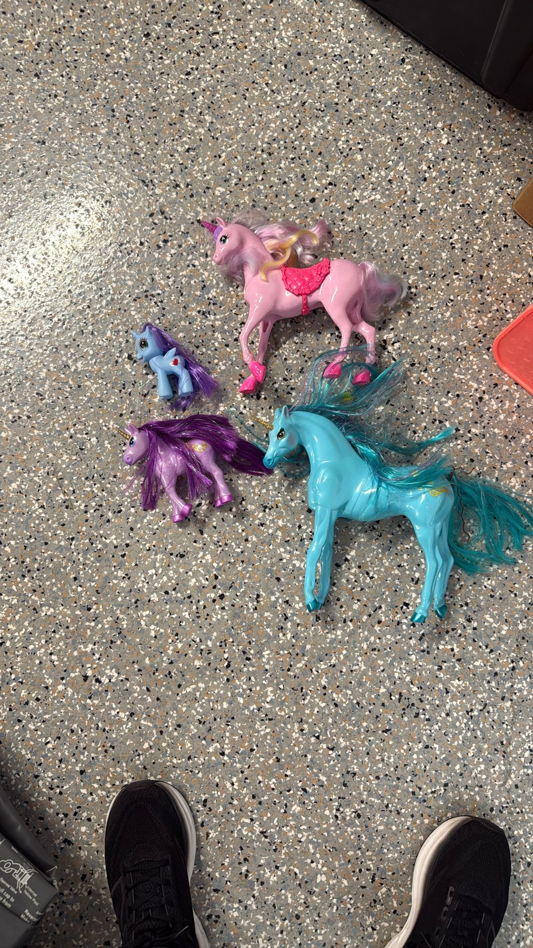 Barbie Ponies/unicorns 
