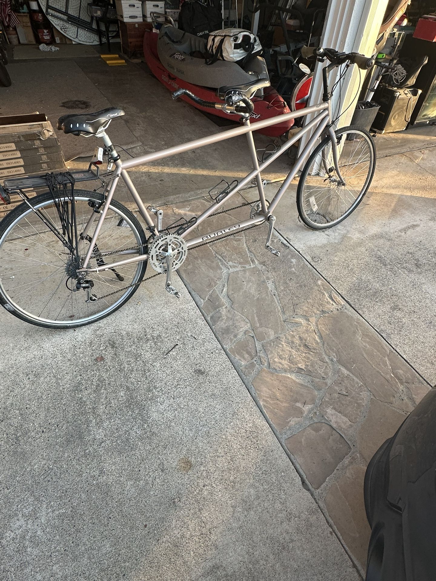 Burley Duet Tandem Road Bike