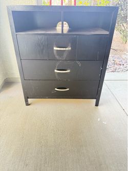 Free dresser