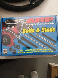 ARP Automotive Racing Products Bolts & Studs Kit