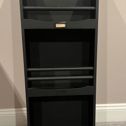 Book  Shelf / Magazine Stand