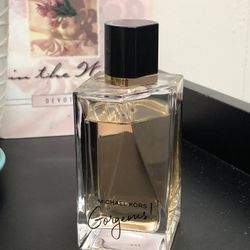 Michael Kors Gorgeous