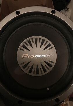 Pioneer subwoofer