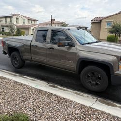 2015 Silverado Lt  $18,500