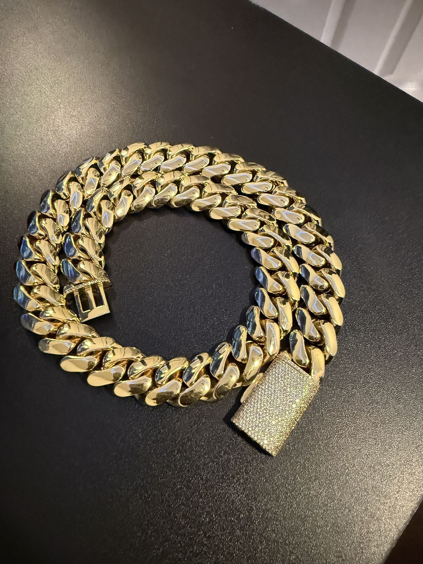Miami cuban link chain Gold 20 mm 