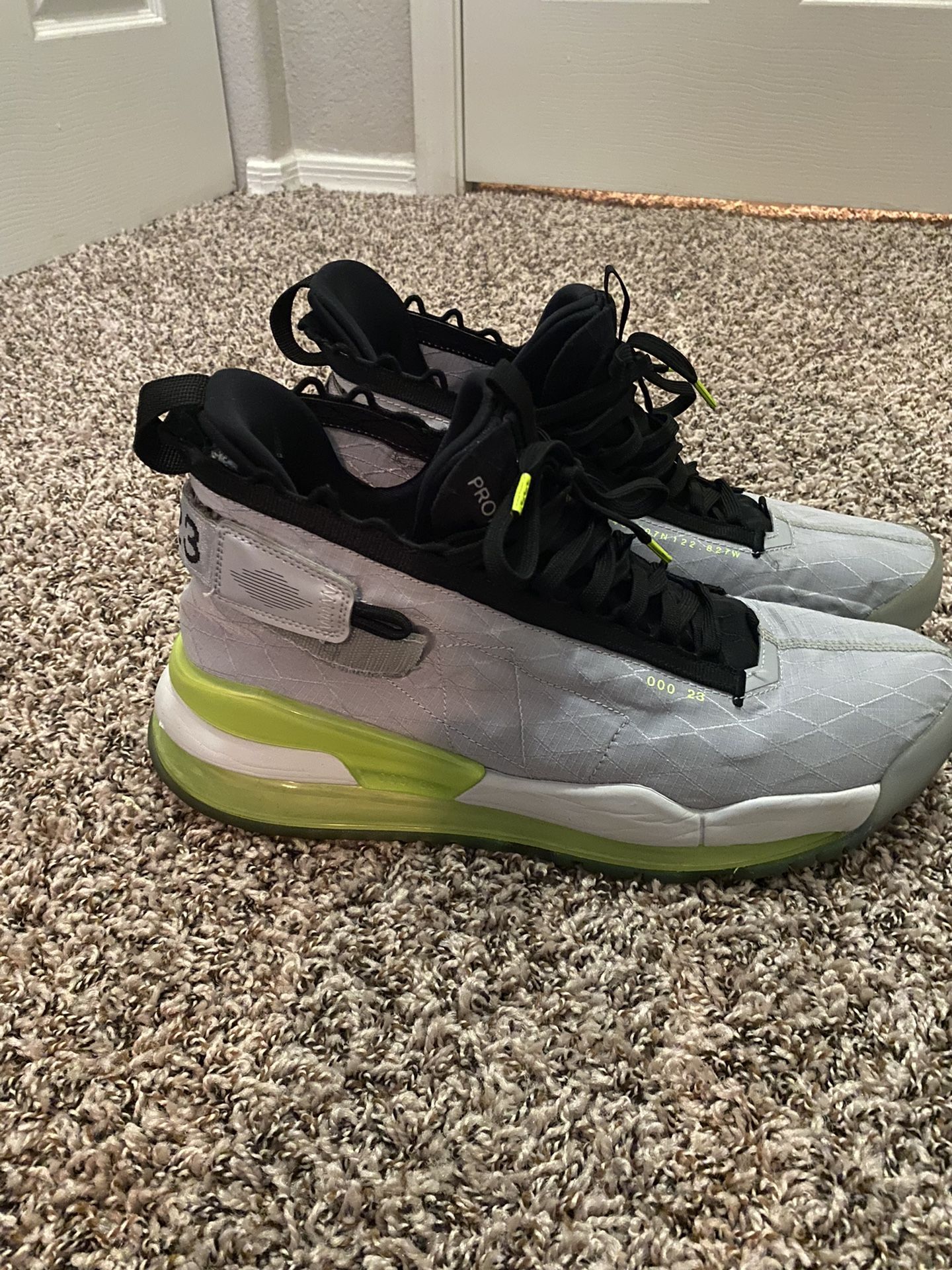 Nike Air Jordan Proto Max 720 Wolf Grey Volt Size 11.5 50 for Sale in Chandler AZ OfferUp