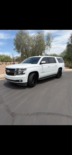 2018 Chevy Suburban LT