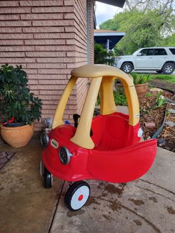 Little Tikes car