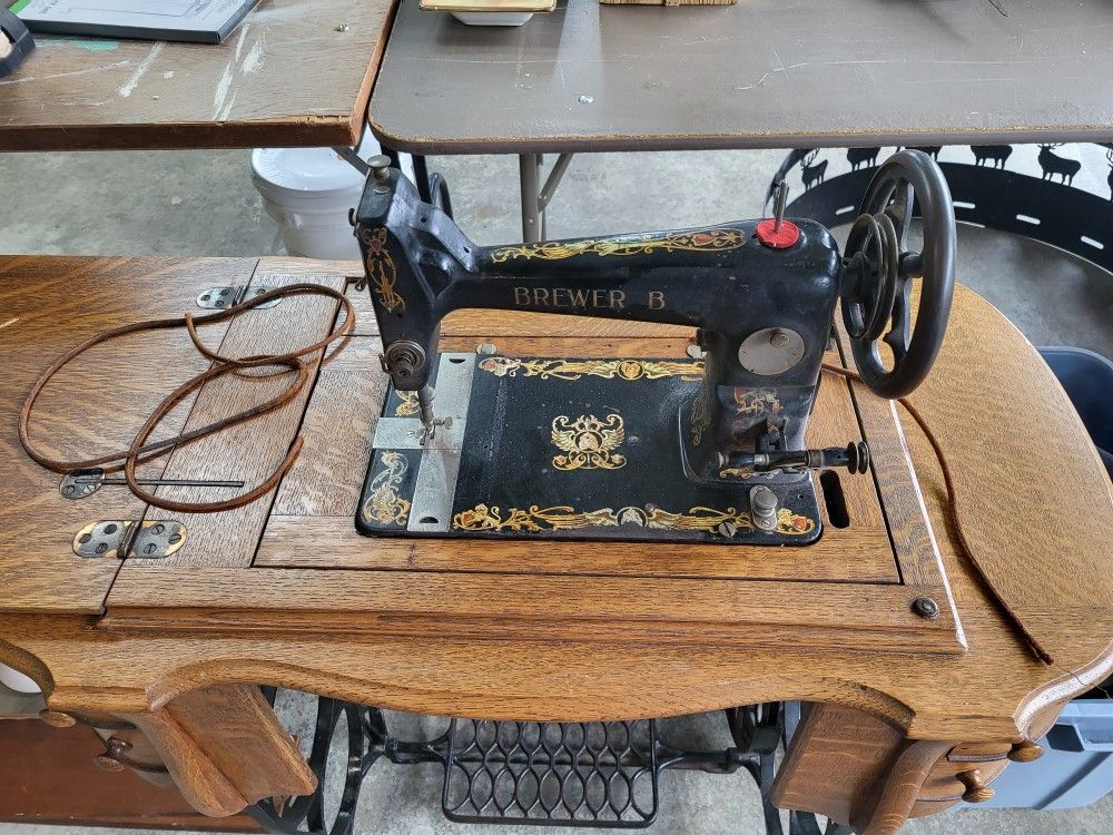 Brewer Sewing Maching