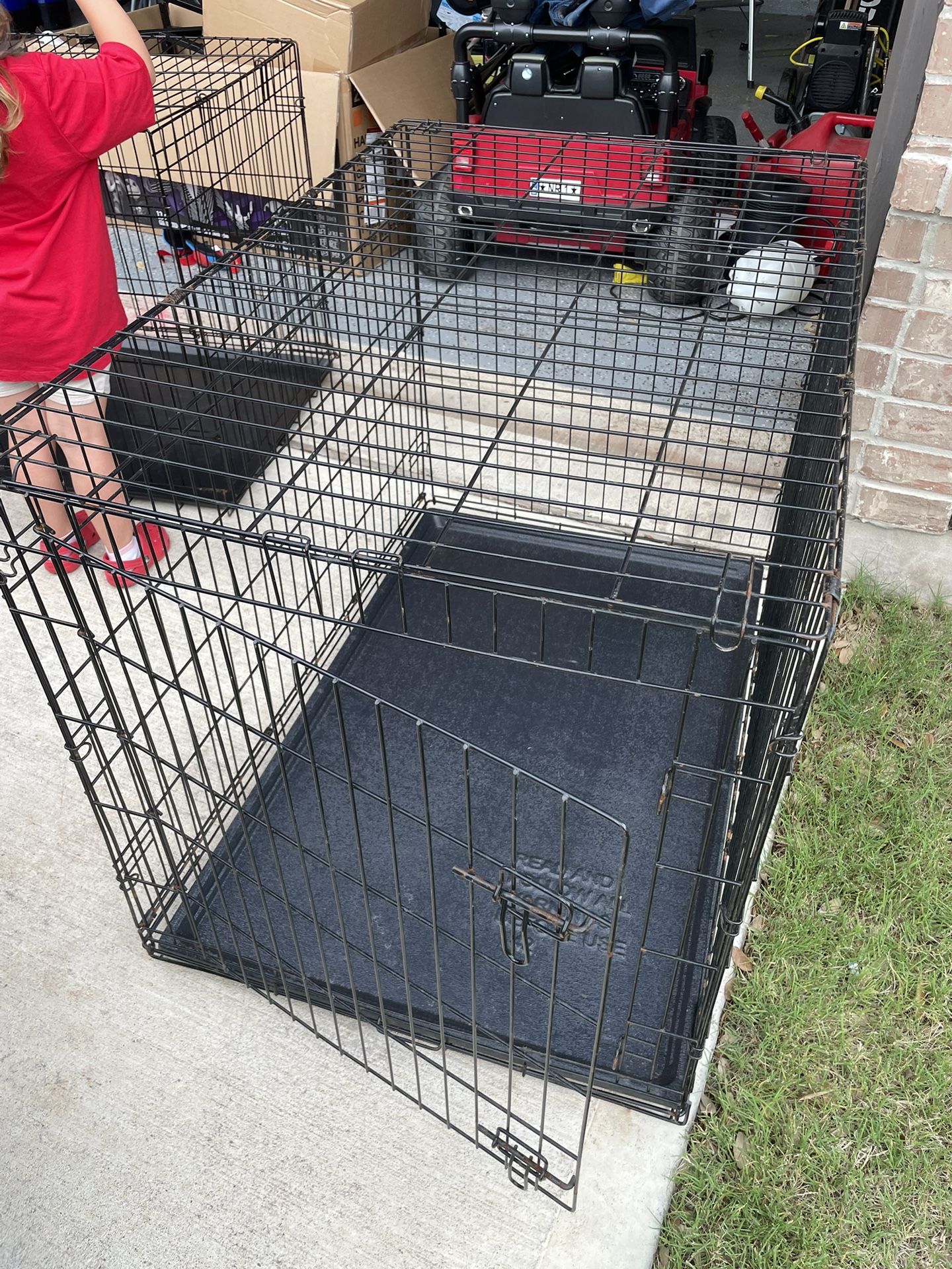 XL Metal Dog Kennels