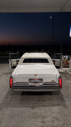 1987 Cadillac Brougham