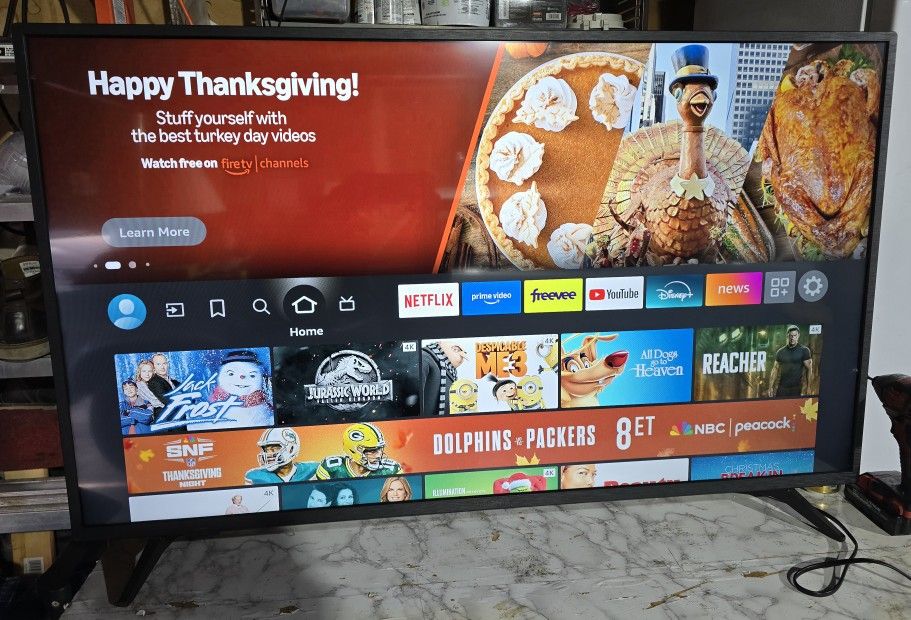 50 inch Insignia Premium 4K Ultra HD HDR 2160p Dolby Vision with Alexa Voice Assistant Smart FIRE TV