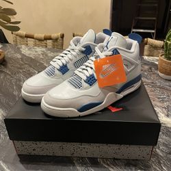 Air Jordan 4 Military Blue Size 11