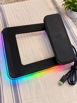 Razer Laptop Stand Chroma RGB w/ USB Hub – Great Condition