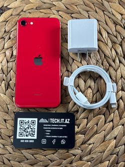 📱 iPhone SE | 64GB | Red | Unlocked (Any Carrier)