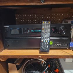 Onkyo TX-NR525 5.2-Channel Network A/V Receiver With Original Remote