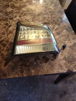 Stoplight charger 2010