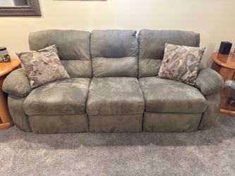 Recliner Couch & Recliner Chair