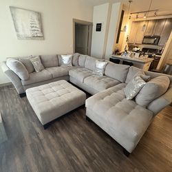 Living room sectional