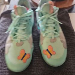 Adidas Harden tennis shoes / Adidas Tenis