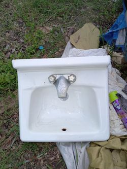 Steel with porcelain sink