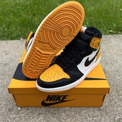 Jordan 1 Retro High OG Taxi **Size 8**