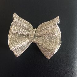 Full diamond brooch or pendant dual purpose