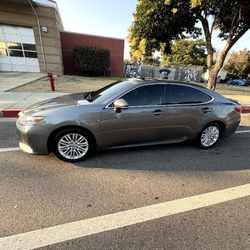 2013 Lexus Es300h F Sport