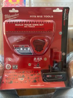 Milwaukee M12 12-Volt XC Batter Pack 4.0 Ah and Charger starter Kit