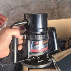 Black And Decker Router