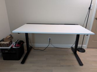 IKEA MITTZON Desk 55" x 31.5" – White/Black