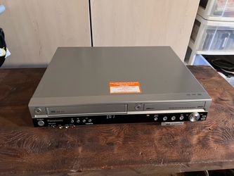Panasonic DMR-ES45V VCR/DVD with HDMI