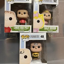 Funko Pop! Peanuts Lot Sally Brown #52 Linus Van Pelt #50 Charlie Brown #48