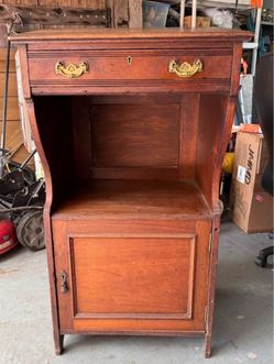 MUST GO! Antique