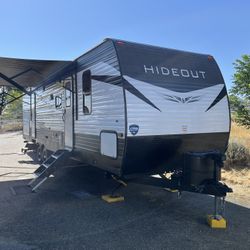 2021 Keystone Hideout