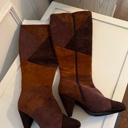 Suede Boots - Women