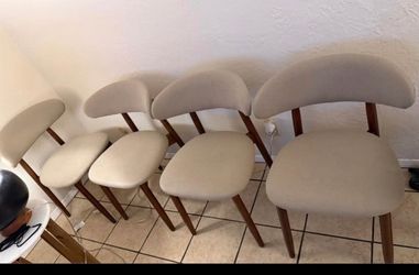 Maylon Upholstered Solid Wood Frame Side Chairs (Set of 4)